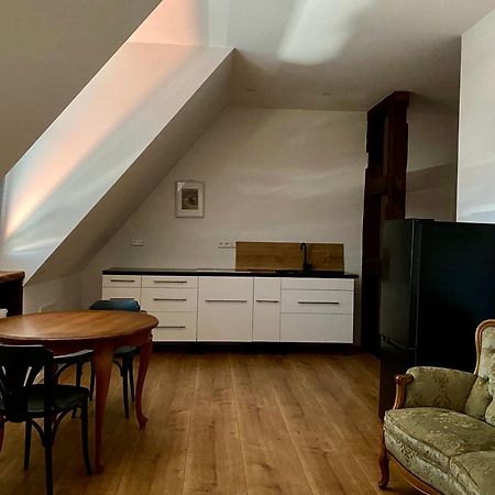 Sonnenhof 1737 - Ferienzimmer & Apartments Barbelroth Esterno foto