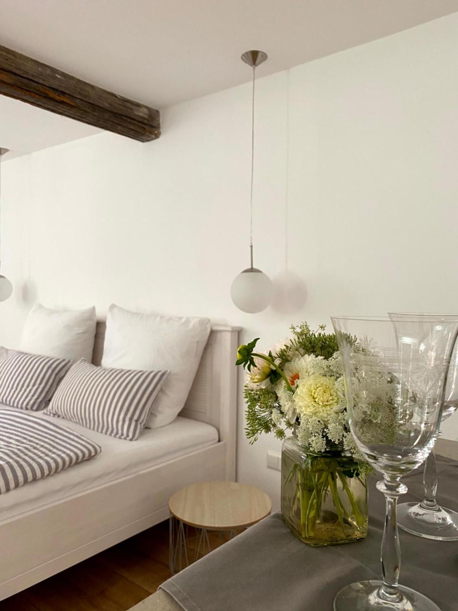 Sonnenhof 1737 - Ferienzimmer & Apartments Barbelroth Esterno foto
