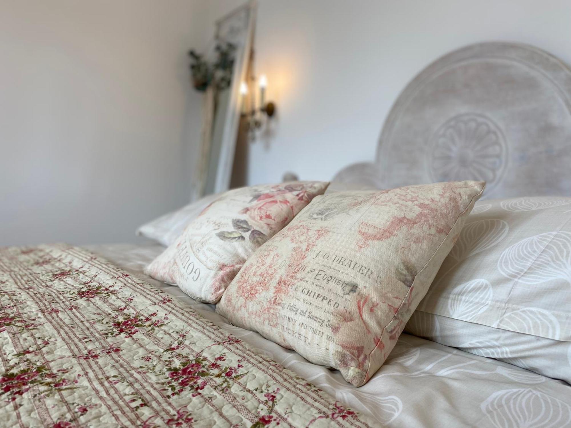 Sonnenhof 1737 - Ferienzimmer & Apartments Barbelroth Esterno foto